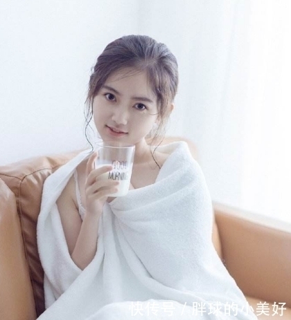 女神|素颜比化妆更好看的女生,通常有下面这4点特质,占1点也是女神