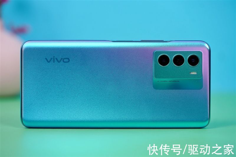 t1|vivo T1评测：2000元下新贵 夜拍/续航惊艳