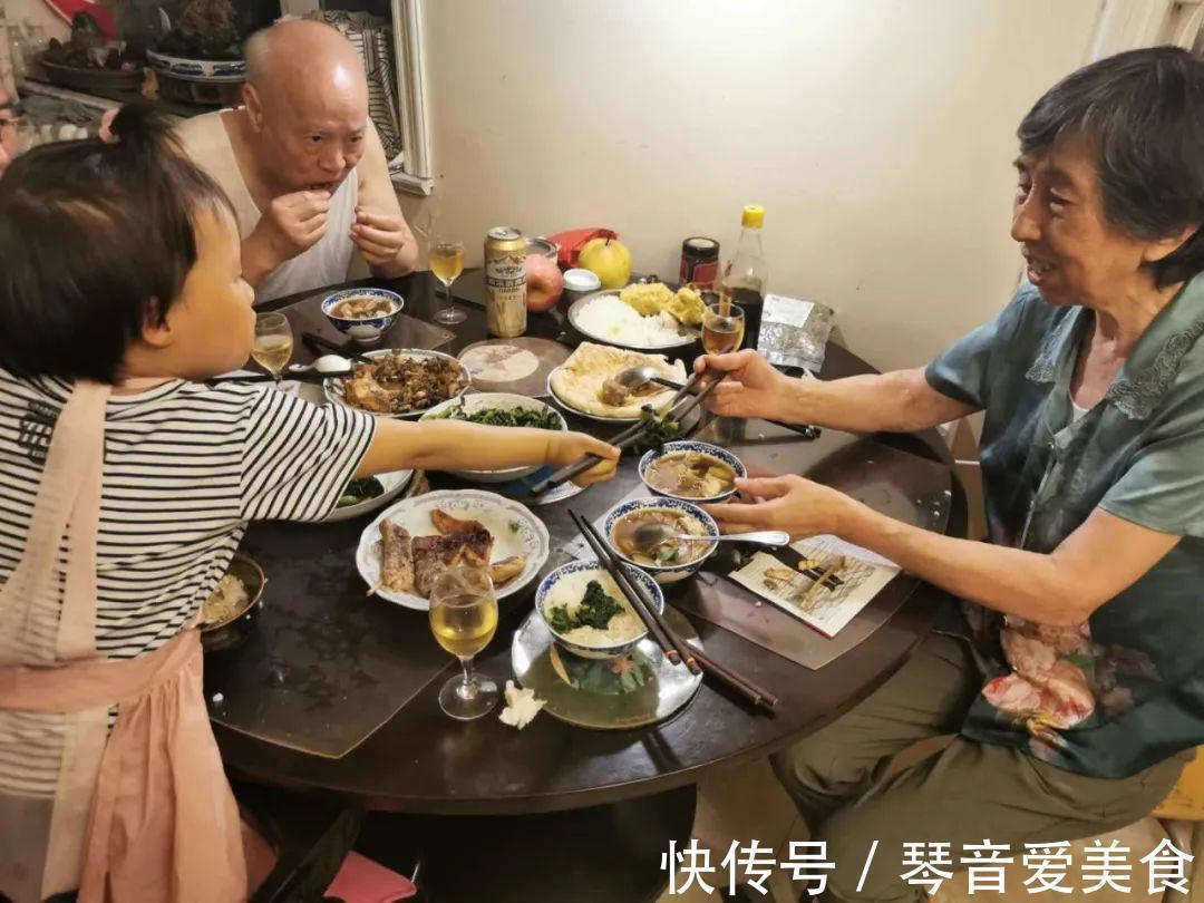 小时候|长大越不孝顺的孩子,小时候越喜欢说3句话,愿你家娃没说过一句