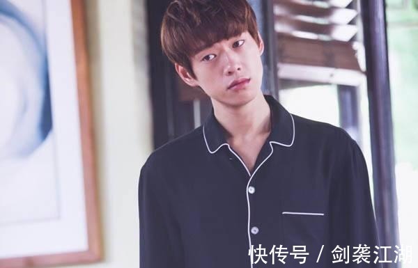 综艺|魏大勋综艺感上热搜，那么综艺感是什么网友就是不尬聊！