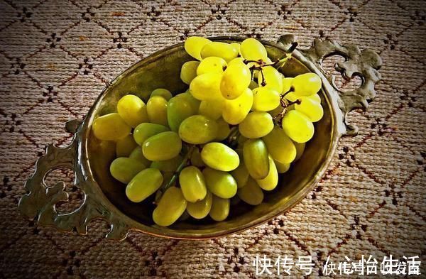 高血脂患者|高血脂患者吃什么好？医生整理了7种食物，排第一的竟不是山楂