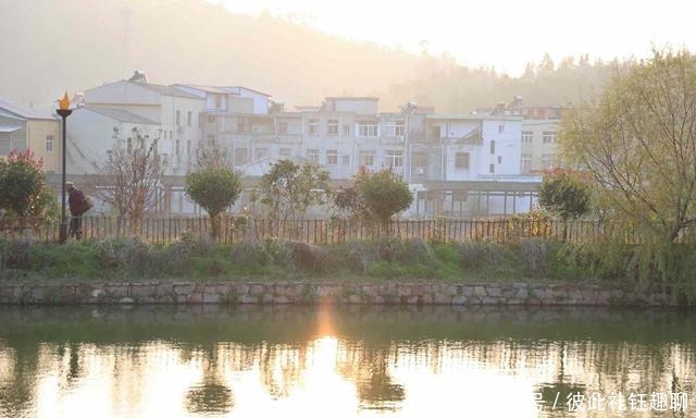 河南|河南与湖北交界，有个新开发的小山村，生态佳没门票