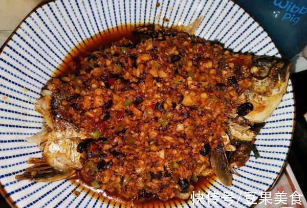 鲫鱼|鲜香美味，你从来没吃过的蒜蓉豆豉鲫鱼