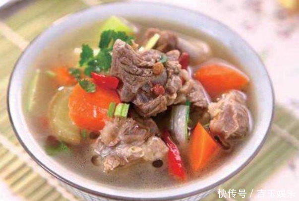 炖羊肉时,有3种料不能少,炖好后汤汁鲜美无膻味,可有人总弄错