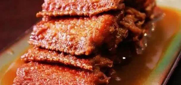 美食精选:茶树菇炒荷兰豆,红烧带鱼,蚝油手撕包菜,白菜豆腐的做法