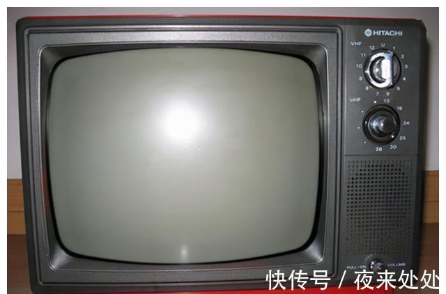 收音机&80后用过的农村老物件,每个都是那样经典,这些物件你见过几个