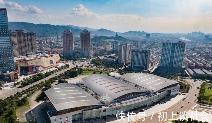 小商品|为什么全球“最大”的小商品城，在浙江义乌？有三个方面不可忽视