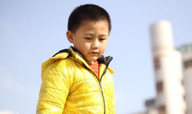 关键点|家有小男子汉，想培养他们变得优秀而坚韧，有7个关键点！