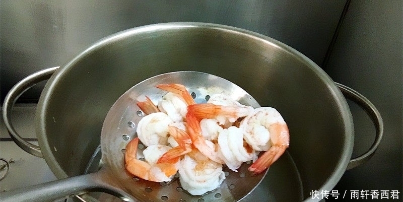 干辣椒|油爆鲜虾球,原汁原味,超好吃