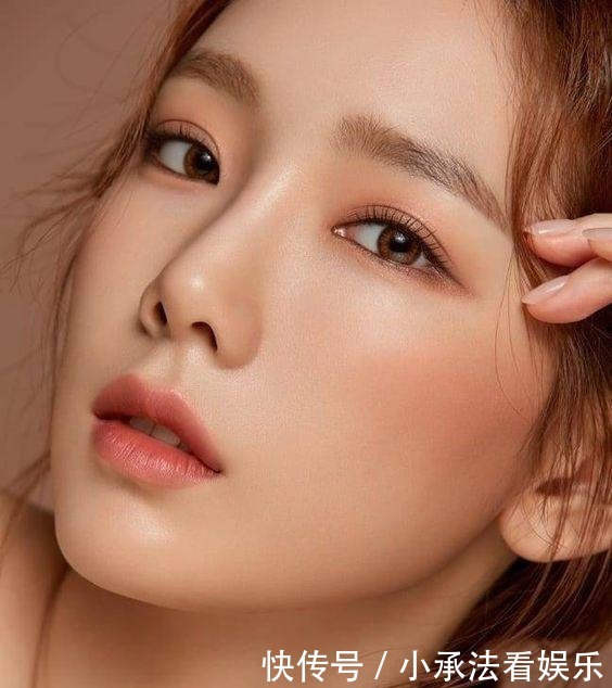 防晒|先涂防晒还是妆前隔离?5招新手底妆教学令夏日妆感透薄更持久!
