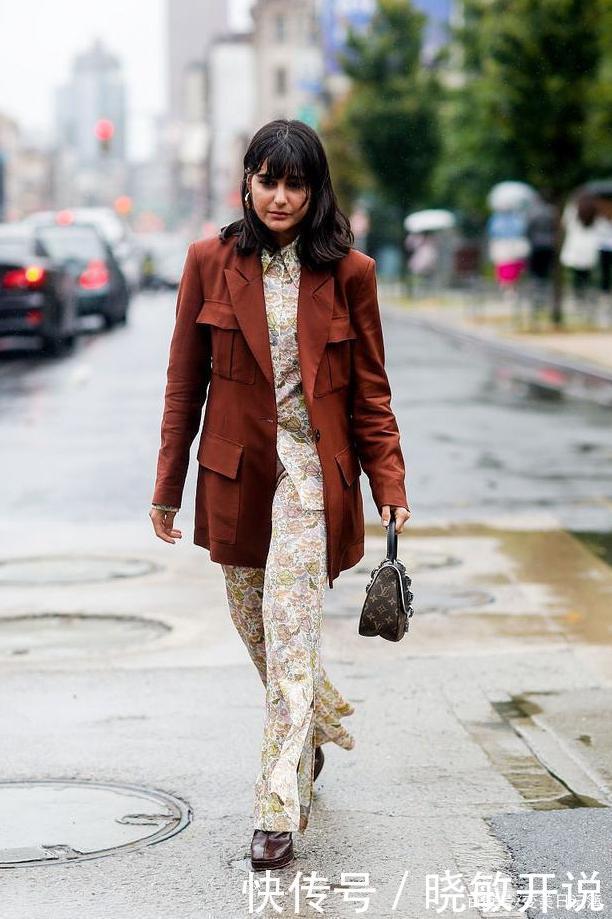 初冬火了一种穿搭,叫“西装+直筒裤”,简约优雅又高级