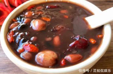 入适量水|最适合冬天早餐喝的六款粥,暖胃又营养,你老公喝了更爱你