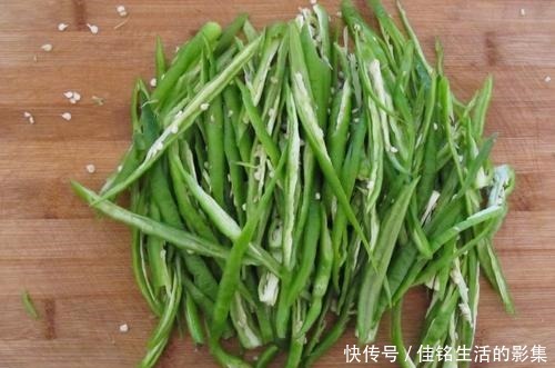  青椒|洋葱和它是绝配，每天炒一盘，简单易学，软化血管，不懂太可惜