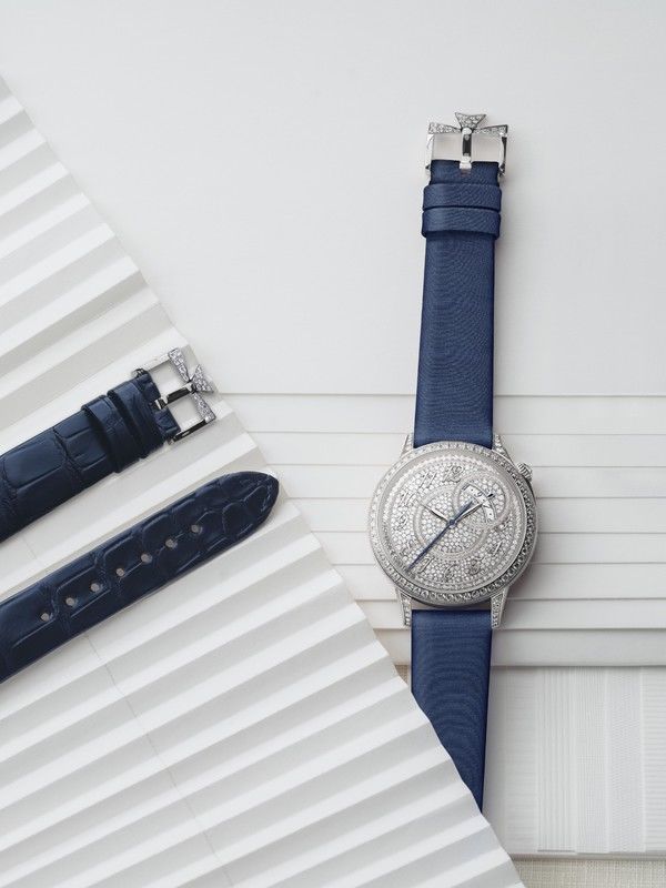 【评论有奖】全世界最牛的表展，劳力士百达翡丽抢着上，今年的买表趋势被它承包了！