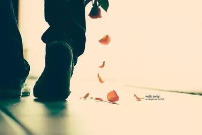  经典|经典微小说：《出轨》