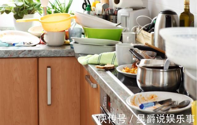 阳台上|懒惰媳妇加上邋遢丈母娘，百万新房乱成猪窝，厨房让人看了就生气