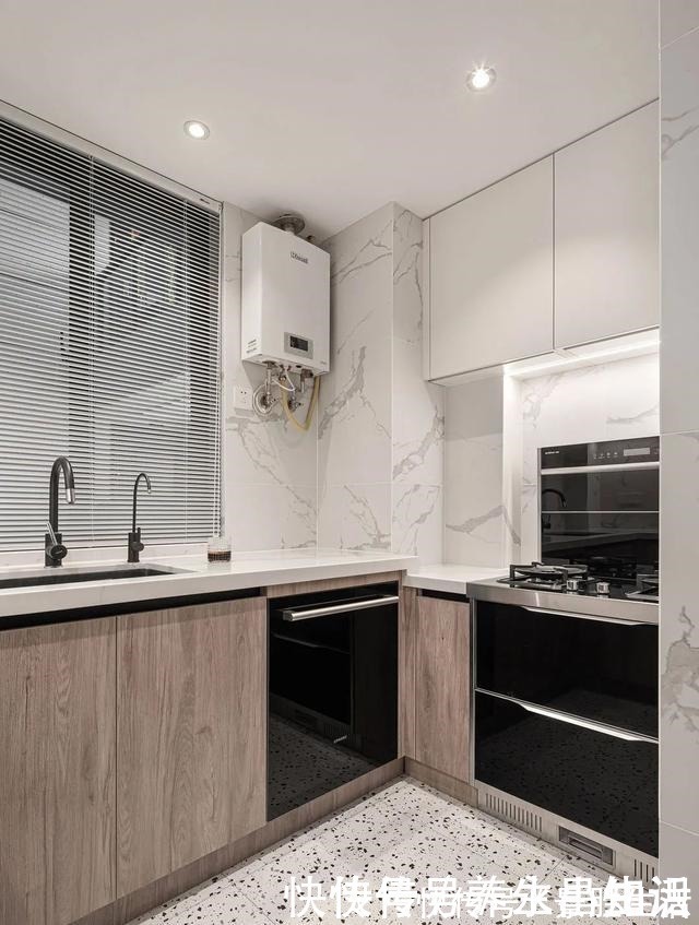 铺设|兜兜转转,曾被淘汰的水磨石,如今又火了,这独特性谁也代替不了!