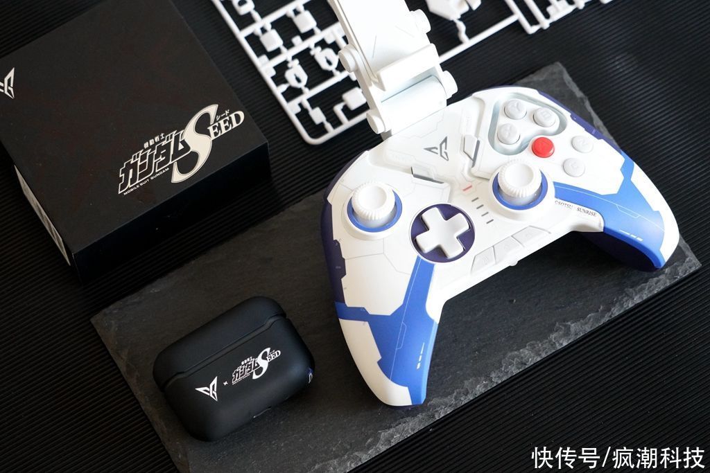 a2984|飞智银狐T1高达限量版：因为无懈可击，才被成为完美