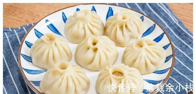 小笼包|小笼包这样做才好吃,皮薄馅大不塌馅,味鲜不腻,学会都能开店了