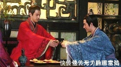 全军#曹操当年到底挖了谁的墓,竟能养活全军3年?专家:你看墓主是谁