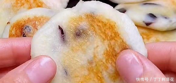多给孩子做些它,比面包好吃多了,低糖少油健脾胃,很快就出锅
