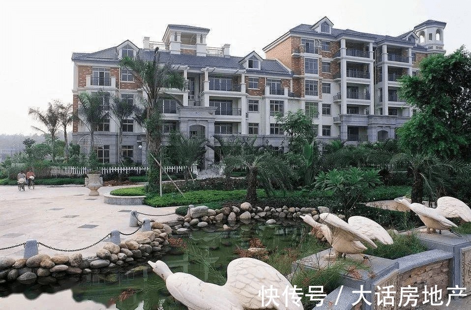 开发商|国内最大的隐形房企，仅两家开发商，就让它亏损400多亿元！