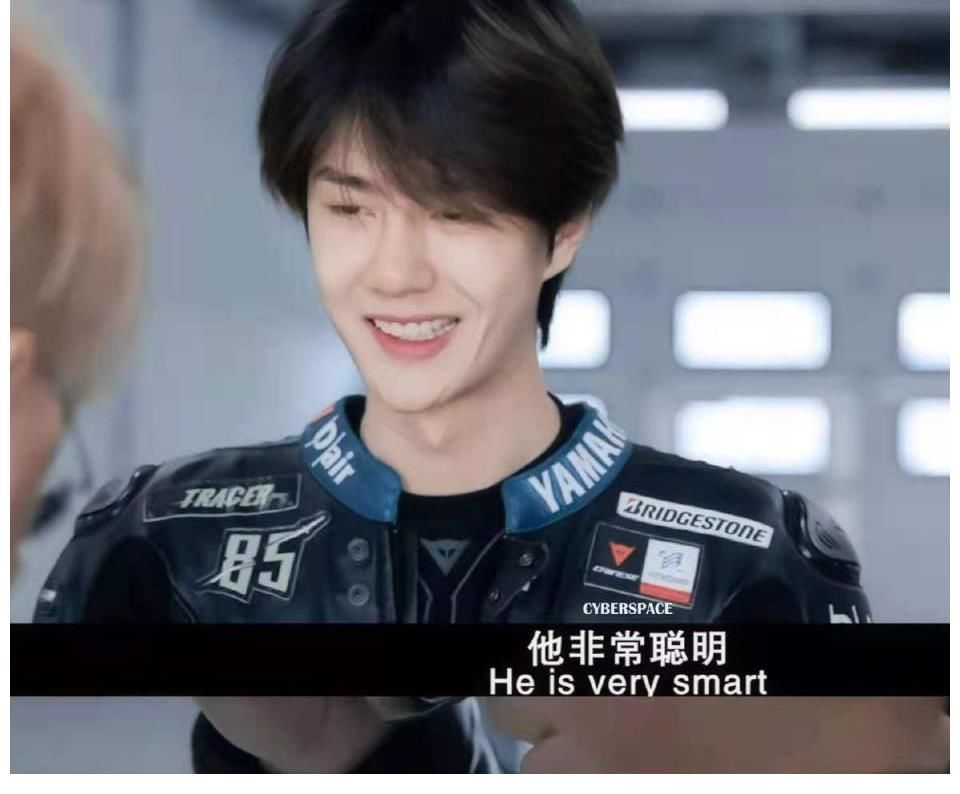 摩托賽|王一博《我的時代和我2》：不煽情，不鼓動，不賣慘，卻讓人淚目