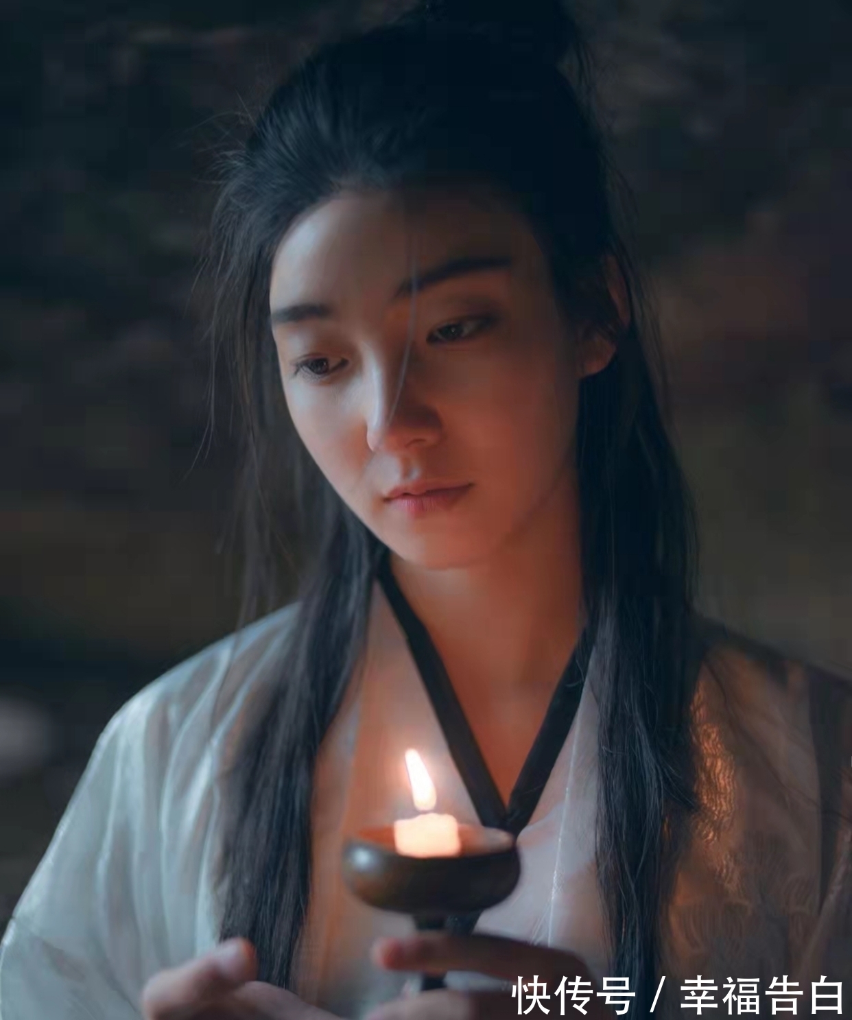 扬帆破浪@七言绝句:莫使寒吹九泉下,孝心一片暖围屏