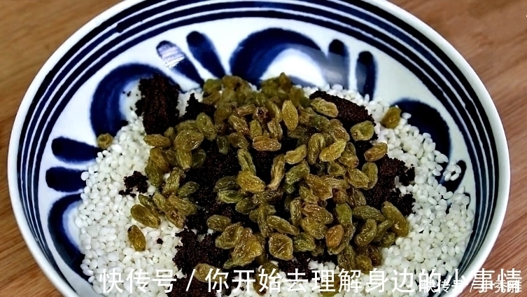 气血|天凉后，女人要多做它，连吃一周，脸色红润，还能补气血，超简单