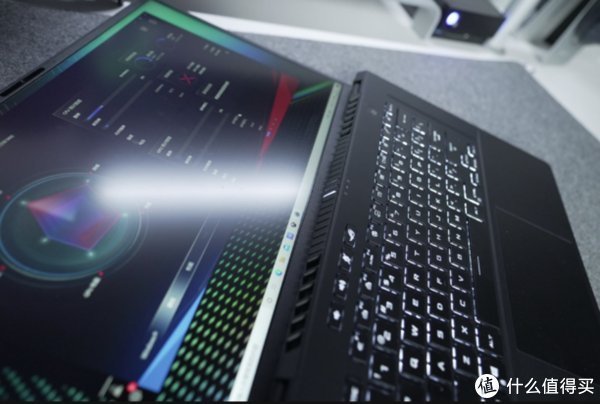 商务本|人类高质量的笔记本电脑：ROG 幻16全能笔记本体验分享