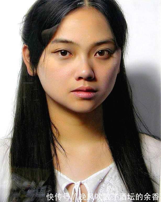 超写实油画!冷军画了两个美人,卖3000万的成了妻子,卖7000万的却偷偷离开