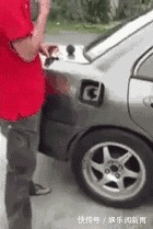 |搞笑GIF:兄弟 对不住了 等我结婚的时候你记得过来