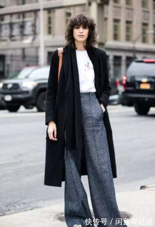 大衣|穿“黑色大衣”太路人?那是搭配不够讲究,3个方案提升高级感