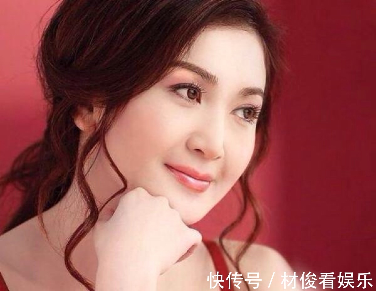 冻龄女神|那些越老越“耐看”的女人,只保养了2个部位,保养好了年轻十岁