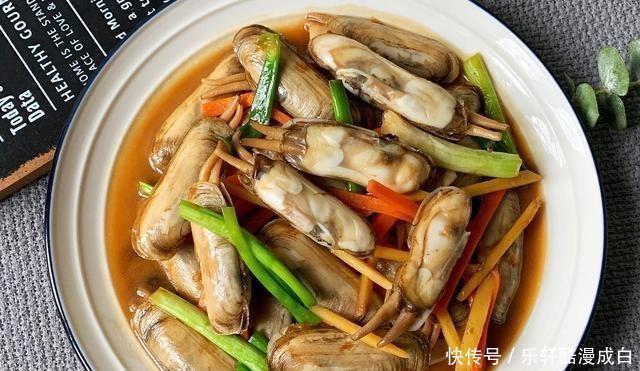 2月这海鲜最肥美,10块钱能买2斤,简单煮一煮,全家都爱吃