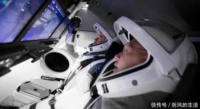 俄罗斯的埃隆·马斯克，研制七座飞船游太空，门票20万美元