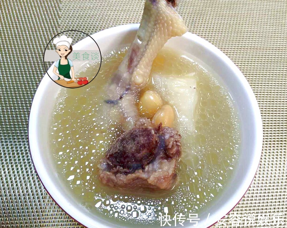 夏天，此汤三天两头准做一锅，鲜香甘甜，还清热降火，越热喝越香