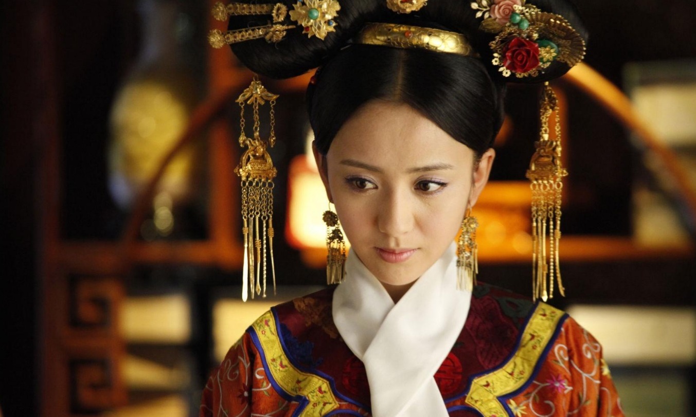 皇帝|她比皇帝小45岁，入宫被狂翻牌，1年后却失宠降级，独守清宫33年