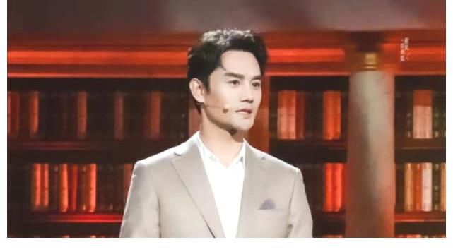 知青|王凯做客朗读者，与董卿畅聊入行十五年，网友：节目太短，没看够