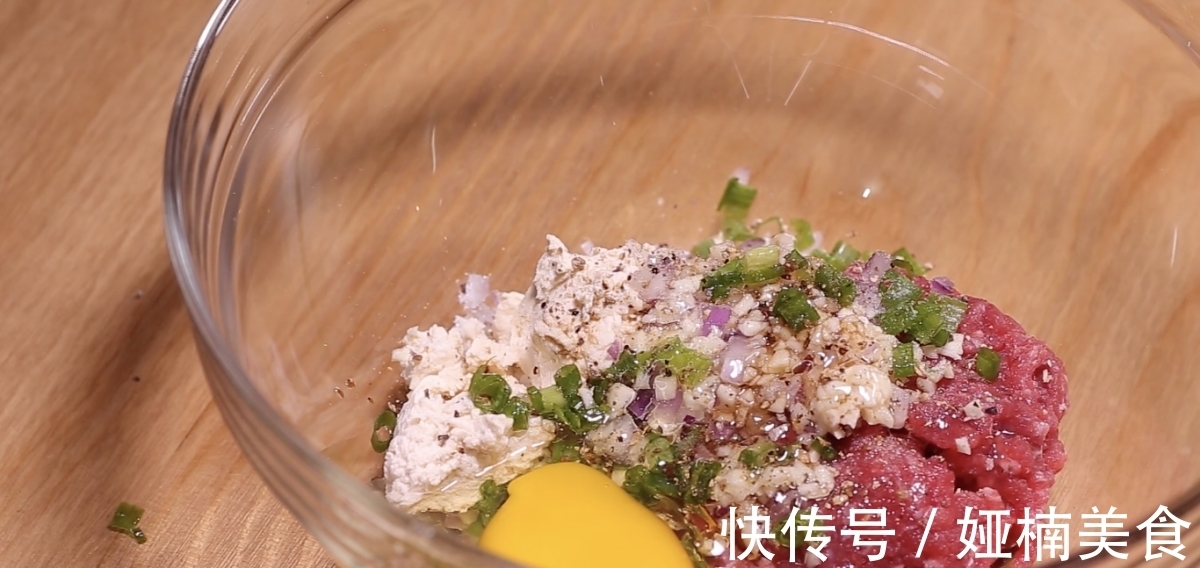 芝麻油|豆腐煎肉饼，减肥也能吃的低脂肉饼