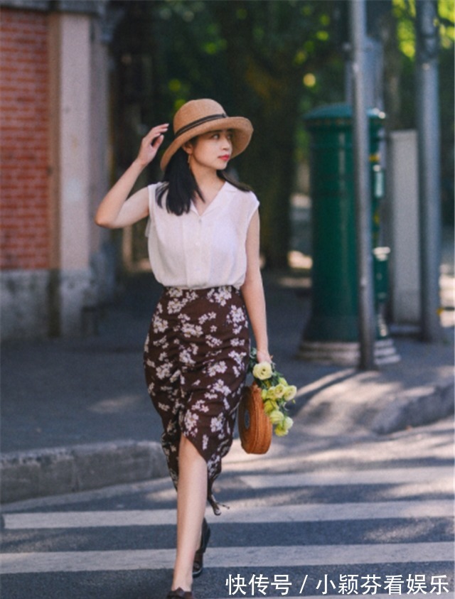 简繁|又到了跟三木学习,如何把几年前的“碎花裙”穿出高级感的时候了
