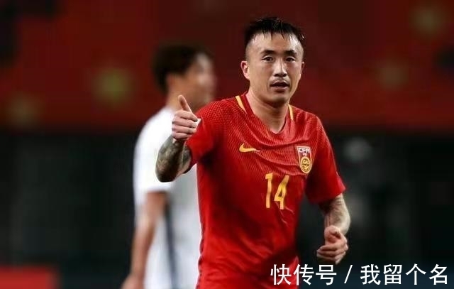 效力|人杰地灵!海岸线上浮沉的足球之城,青岛籍现役球员最佳阵容盘点