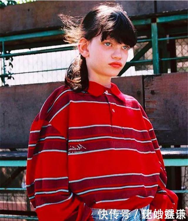 高级脸未必精致,9岁乌克兰女孩长着塌鼻子,却成为了超级模特