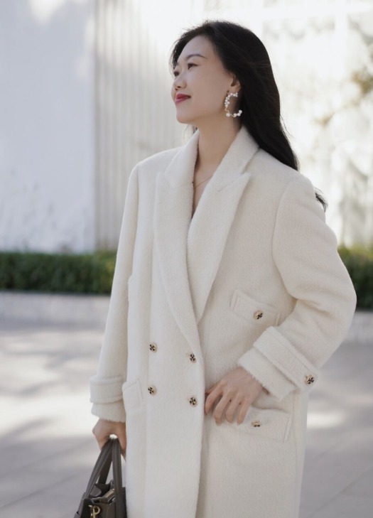 搭配 冬天大衣要怎么穿才高级?从款式和搭配入手,让你轻松美出新高度