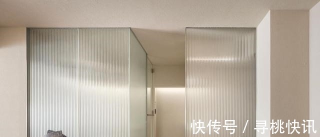 卫生间|56㎡四室公寓,空间全打通长虹玻璃做隔墙,改成开放一居室更安逸