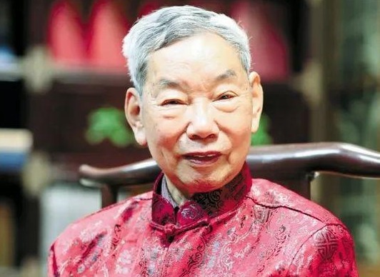 90岁中药师每天爱吃两种零食,保护心脏、祛病延年,身体依然健康