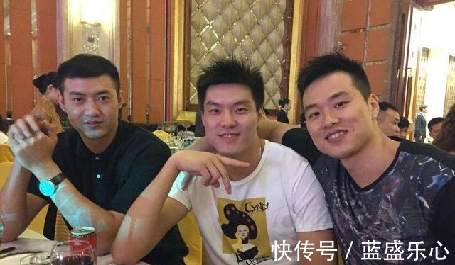 医护人员|正能量!上海男篮董瀚麟捐款10万,致敬奋斗在一线的医护人员!