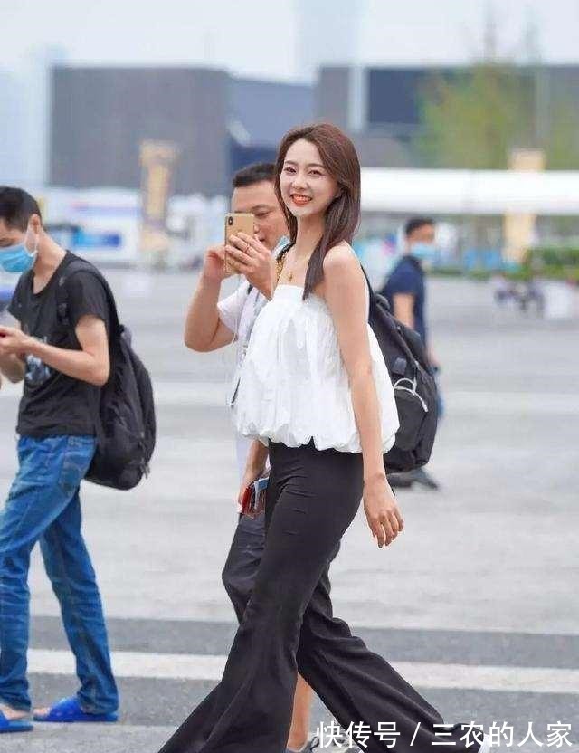 高跟鞋 打底裤省心穿搭示范，拉长身材比例，夺人眼球！