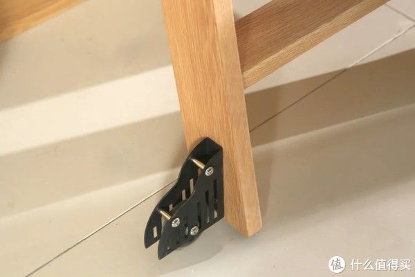 柜体|传说中的带梯书柜，集颜值和收纳于一体，6.6m*2.8m绝绝子