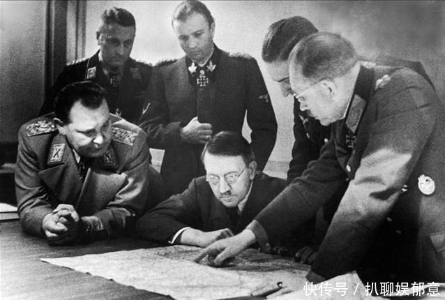 伤亡|美军史上最惨烈一役,希特勒最后一击让美国人伤亡近8万